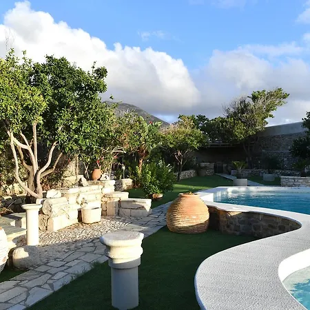 Callista Villa