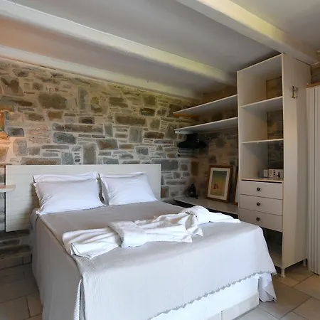 Callista Villa